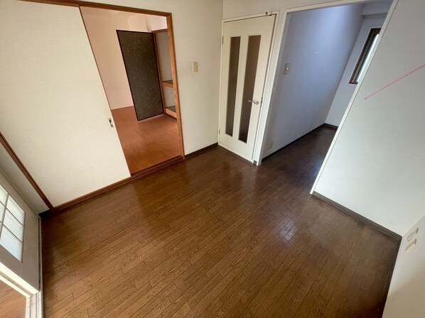 メゾンヒカリの物件内観写真